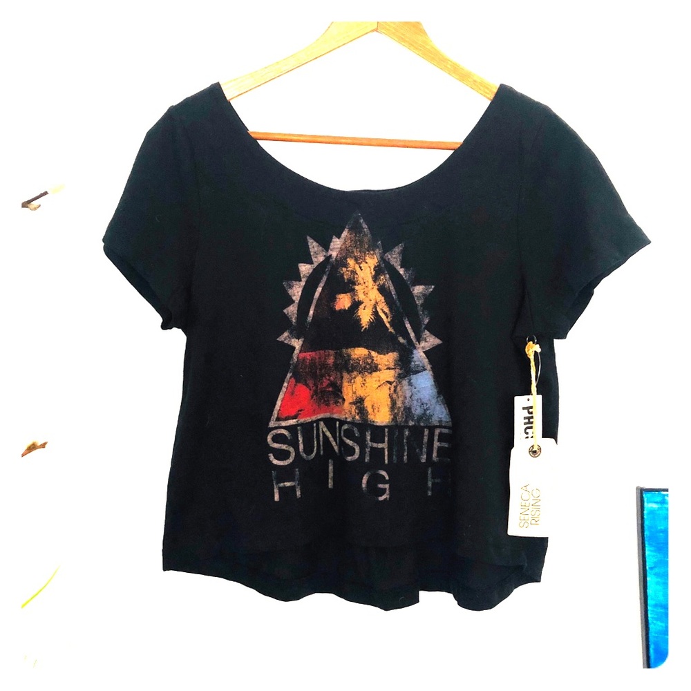 NWT Seneca Rising Black Crop Top